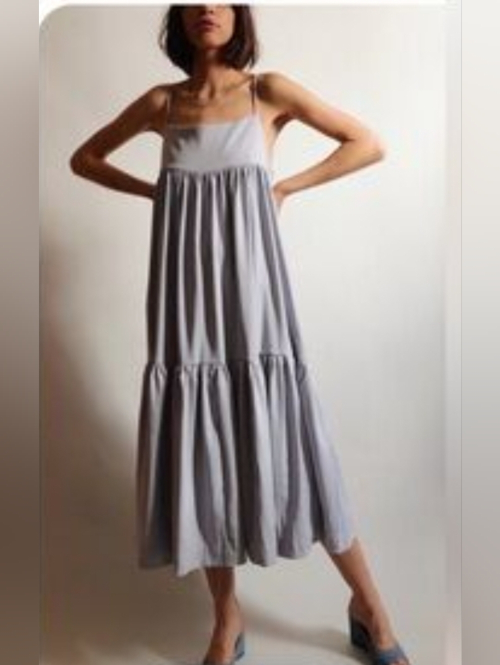 EN SAISON Spaghetti strap voluminized, dress, large. NWT